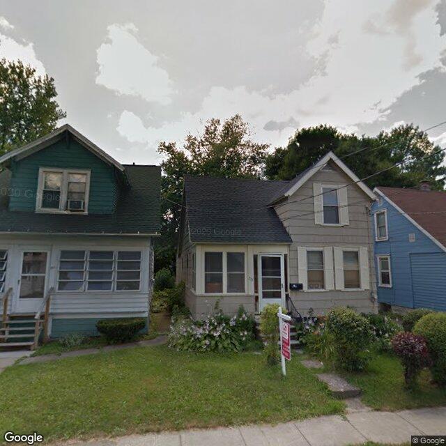 Street View image for 233 Kenwood Ave